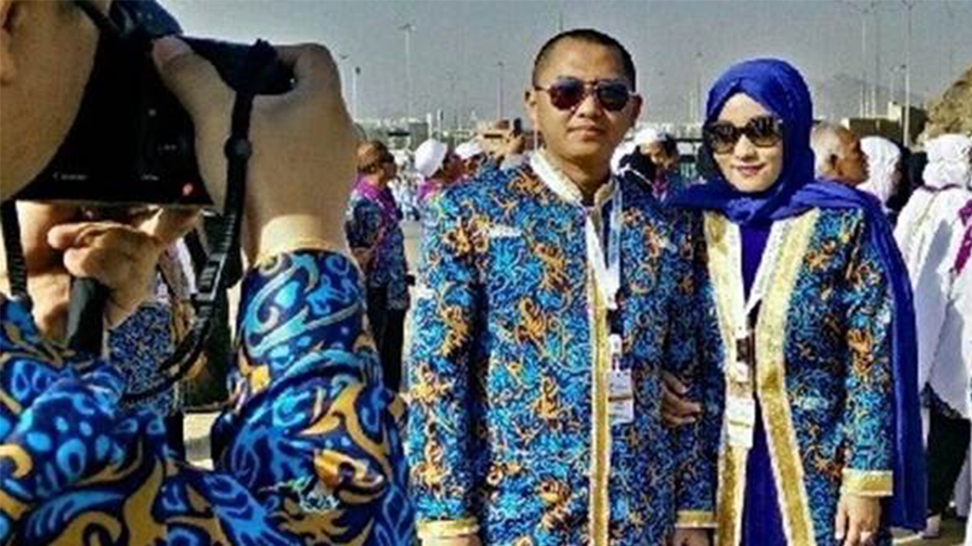 model baju umroh batik