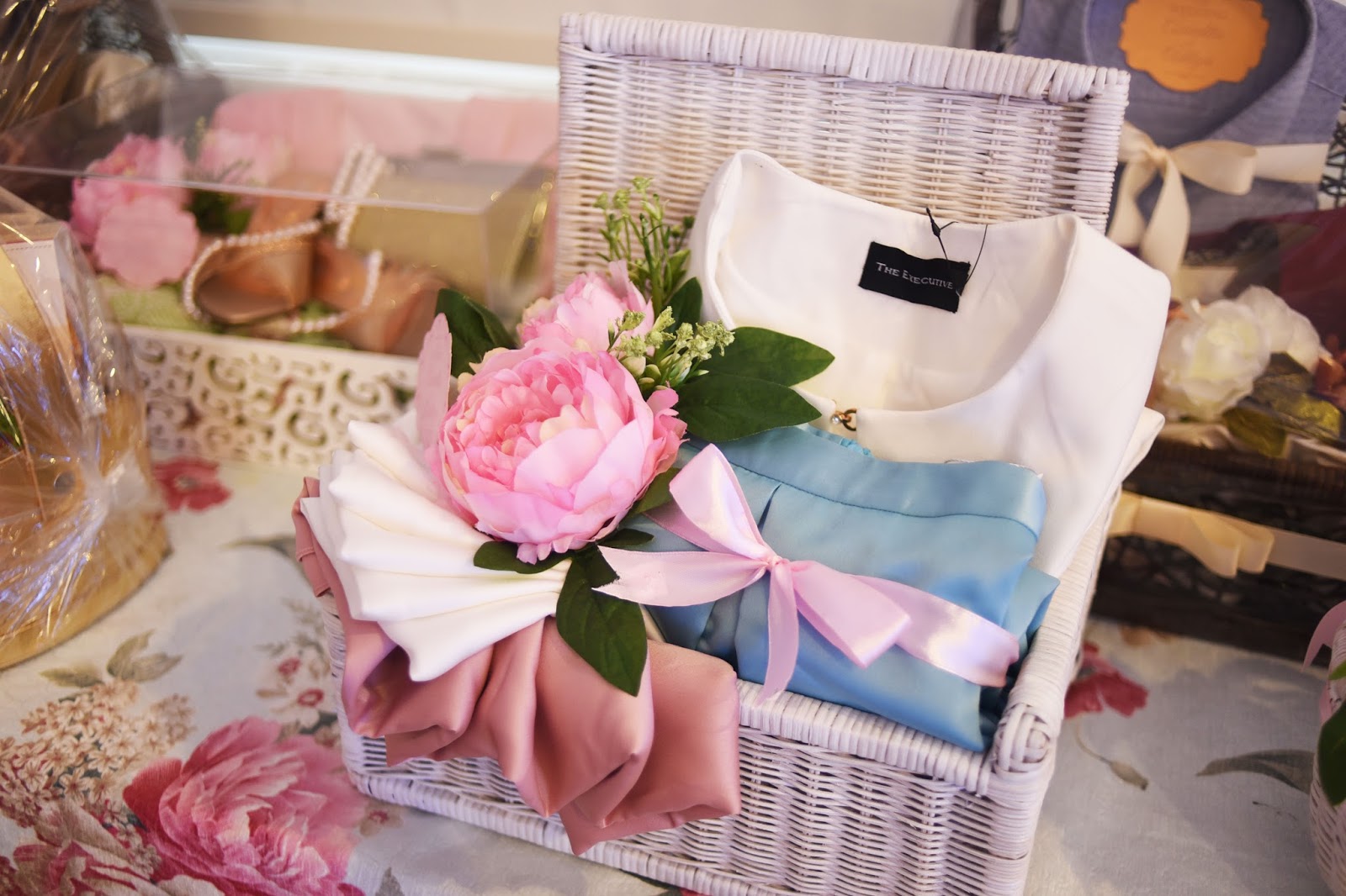 Inspirasi Model Baju untuk Seserahan Pernikahan yang Elegan dan Bermakna
