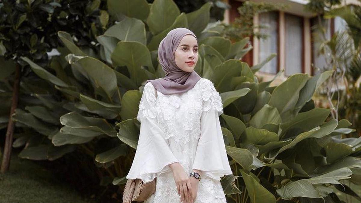Rekomendasi Model Pakaian untuk Usia 35 Tahun agar Terlihat Muda dan Anggun