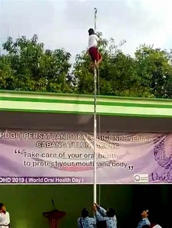 Siswa Sd Di Meulaboh Jadi Viral Usai Panjat Tiang Bendera Saat Upacara